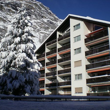 Haus Sonnmatt Apartment เซอร์แมท ภายนอก รูปภาพ